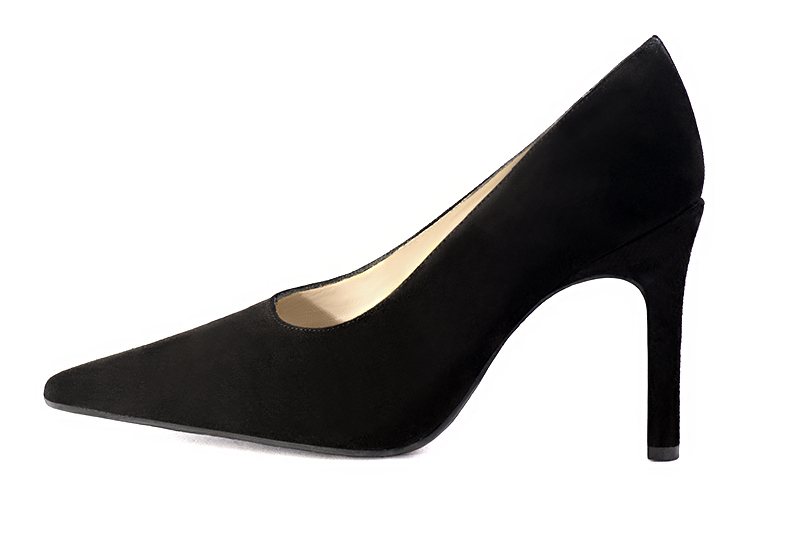 Matt black women's dress pumps, with a round neckline. Pointed toe. Very high slim heel. Profile view - Florence KOOIJMAN